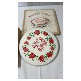 Musical birthday cake holder.