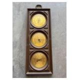 wall Hanging Springfield Weather station