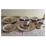 Spring Bouquet Stoneware Service for 4