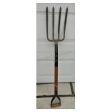 Vintage Pitchfork 43"