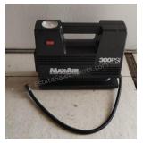 Max Air 300 PSI Portable Air Compressor