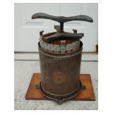 Antique Griswold Fruit/Wine  Press 14x12