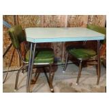 Vintage Dinette Table & 2 Chair Set *