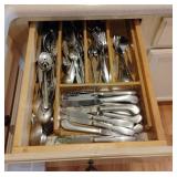 Kitchen Drawer Contents-Assorted Stainless Cutlery