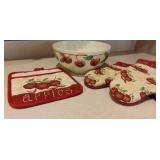 Franciscan Mixing Bowl Chipped and Hot Pads