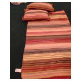 Full/Queen Quilt with Pillow Shams