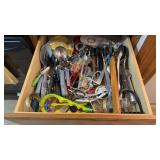 Contents of Kitchen Drawer
