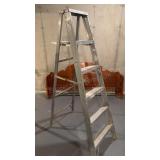 6ft Aluminum Ladder