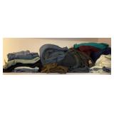 Mens Sweat Shirts & Pants