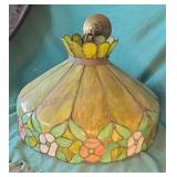 Large Tiffany style hanging lamp. 24x15.