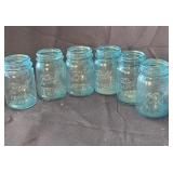 Blue Mason ball jars. 1pt.