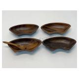 Wood serving set.