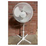 Occulting Pedestal Fan