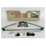 Lil banshee junior compound set bow. Bow , 2