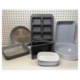 Baking Pans & Stoneware Baking Dishes