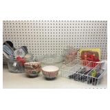 Group of Kitchen wares