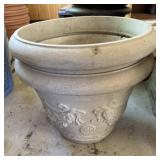 Large Plastic Pots 18 inches tall