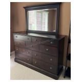 Dresser W/ Mirror 20x66x42 inches tall mirror