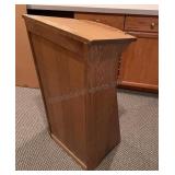 Oak Podium 17x19.5x41 inches tall