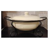 GP Southern Hospitality Yellow Covered Dish