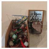 Assorted Cat Toys, Decor