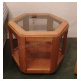 Octogan Side Table 22x27x24