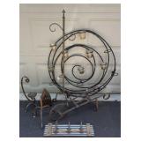 Metal Yard Decor