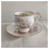 Elizabethan Tea Cup and Saucer Set