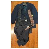 Men suit separates see pictures for sizes. One