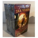 BOOKS LORD OF THE RINGS BOXED SET PAPER BACK