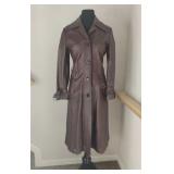 Ladies Vintage Leather Jacket  Size 8 -no tie