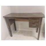 Laminate Desk 30x42x18