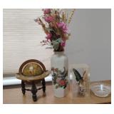Small Old World Zodiac Tabletop Globe, Vase & More