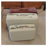 American Tourister Hard Case Suitcases &