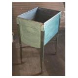 Vintage ideal galvanized wash tub made in Saginaw