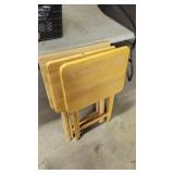 3 TV trays