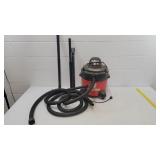 Shop Vac wet and dry vacuum