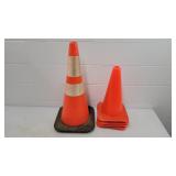 (5) traffic cones