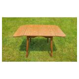 Small drop leaf table