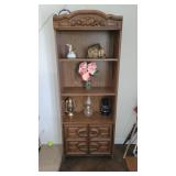 2 bookcases