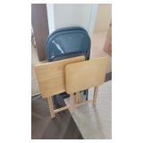 2 folding chairs and 2 TV trays