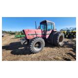 International 5288 tractor