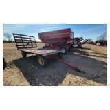 Flat rack hay wagon