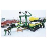 John Deere 1770NT planter