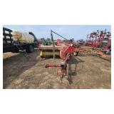 New Holland 310 Hyaliner square baler