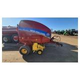 New Holland Roll Belt 450 round baler