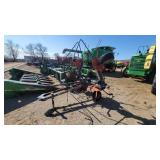 Pequea 46X 4 basket hydraulic fold hay tedder