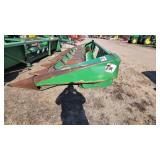 John Deere 643 corn head