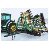 John Deere 230 disk