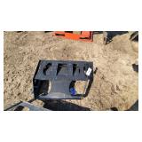 New KC mini quick attach pallet forks